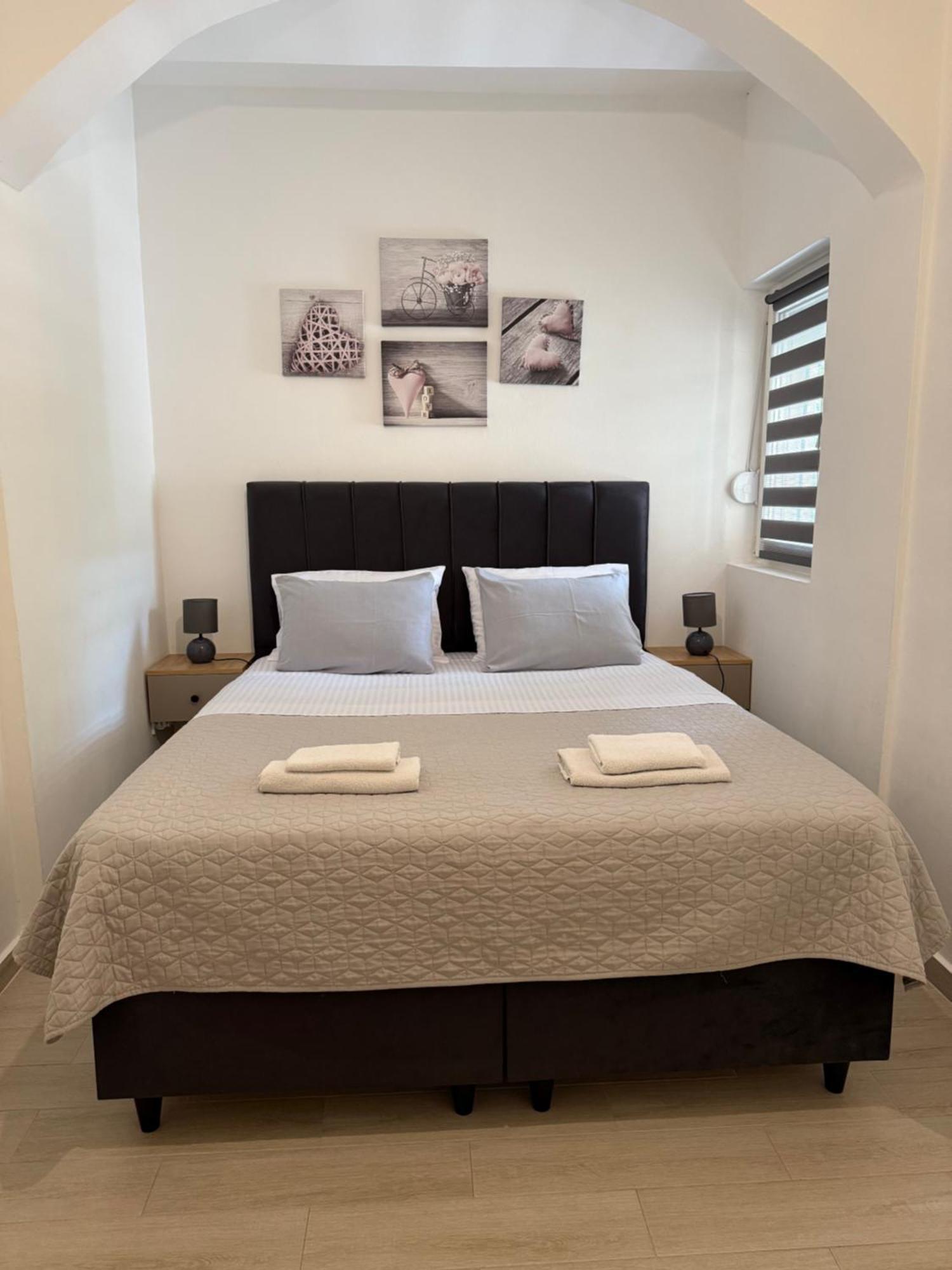 Apartment Ninas Доброта Екстериор снимка